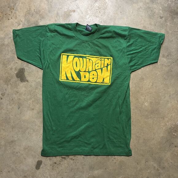 Vintage 80s Mountain Dew Green Golf T-Shirt - Picture 1 of 4